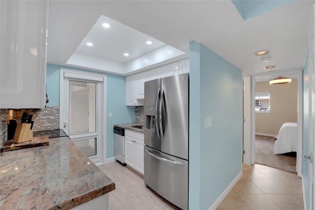2864 NE 33rd Court, Fort Lauderdale, FL 33306
