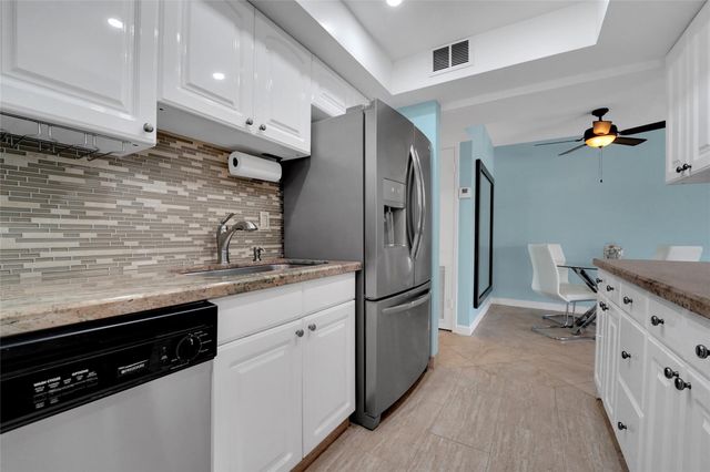 2864 NE 33rd Court, Fort Lauderdale, FL 33306