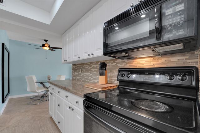 2864 NE 33rd Court, Fort Lauderdale, FL 33306