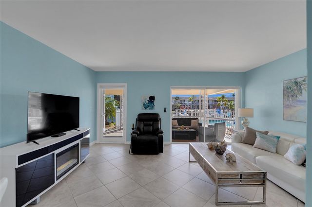 2864 NE 33rd Court, Fort Lauderdale, FL 33306