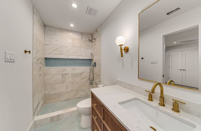 6275 Preston Creek Drive, Dallas, TX 75240