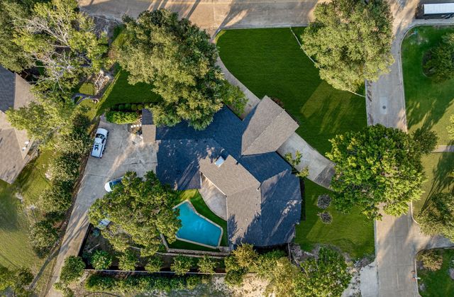 6275 Preston Creek Drive, Dallas, TX 75240