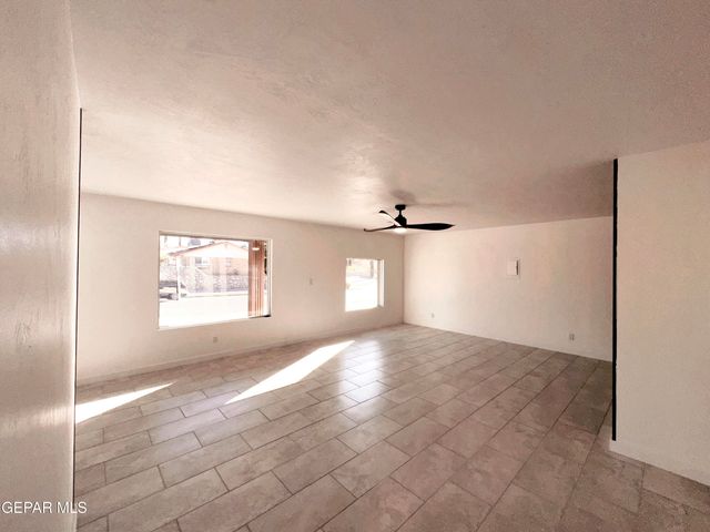 11531 MEADOWBROOK Drive, El Paso, TX 79936