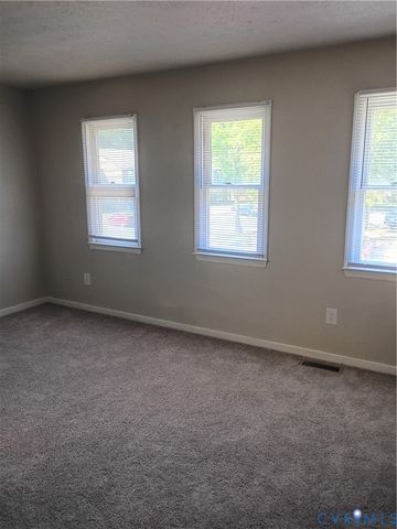 429 Hickorywood Cir, Richmond, VA 23223