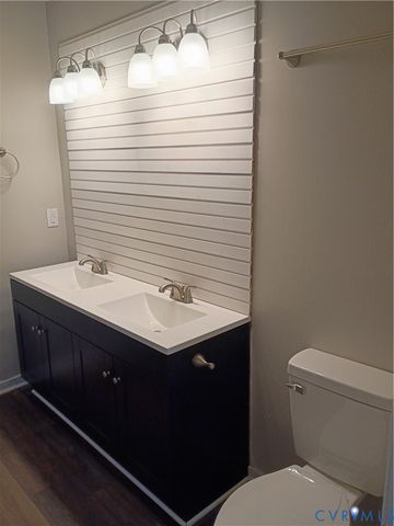429 Hickorywood Cir, Richmond, VA 23223