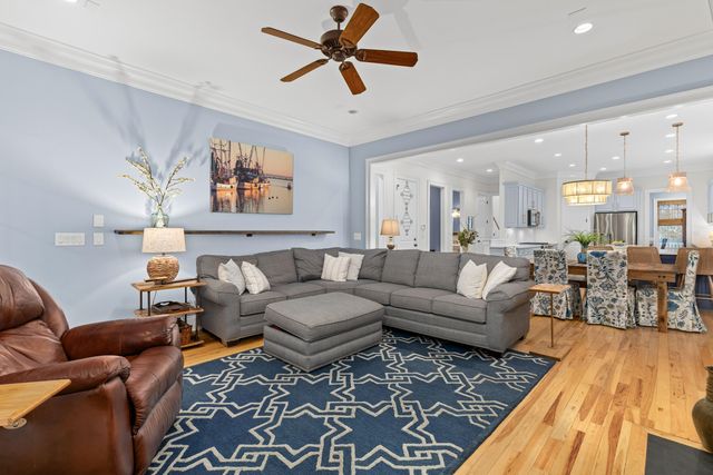 1250 Smythe Street, Charleston, SC 29492