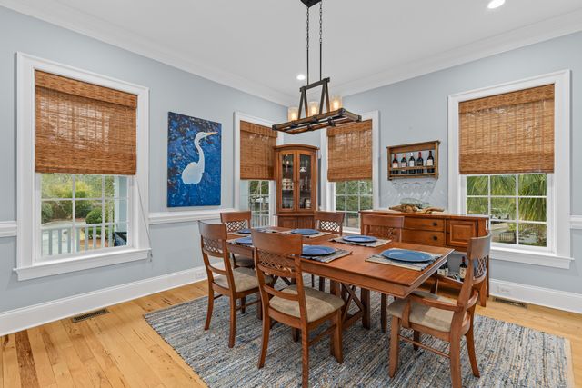 1250 Smythe Street, Charleston, SC 29492