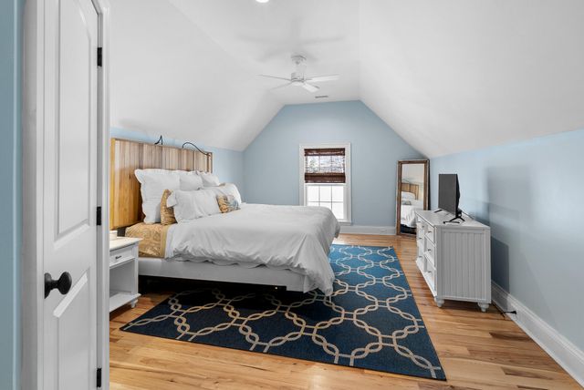 1250 Smythe Street, Charleston, SC 29492