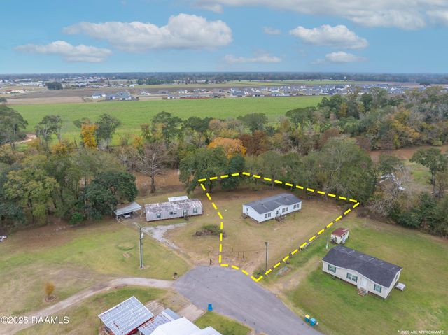 1032 Magenta Drive, Breaux Bridge, LA 70517