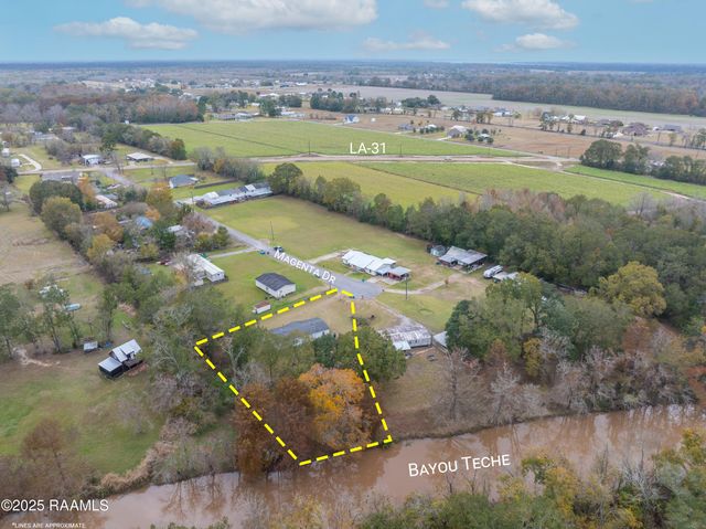 1032 Magenta Drive, Breaux Bridge, LA 70517