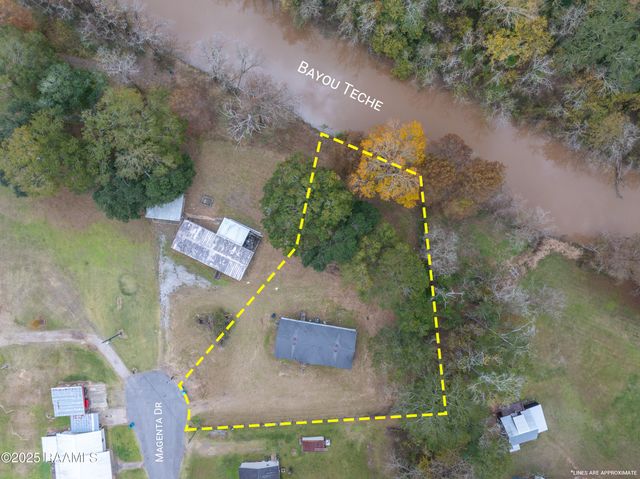 1032 Magenta Drive, Breaux Bridge, LA 70517