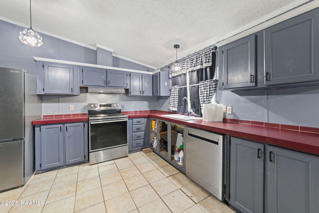 1032 Magenta Drive, Breaux Bridge, LA 70517