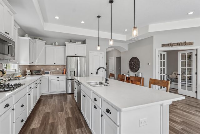 9934 Alexander Circle, West Des Moines, IA 50266