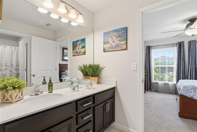 11005 DAYBREAK GLEN, Parrish, FL 34219