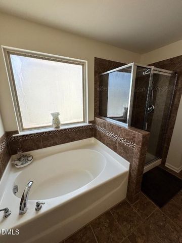 382 Naples Lane, Clayton, NC 27527