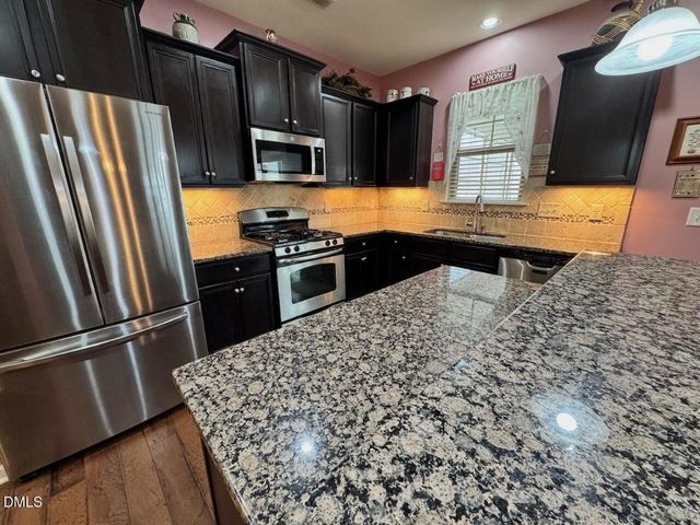 382 Naples Lane, Clayton, NC 27527