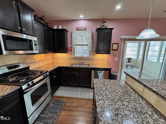 382 Naples Lane, Clayton, NC 27527