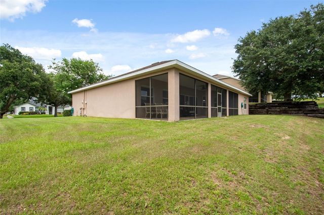 9651 SPRING LAKE DRIVE, Clermont, FL 34711