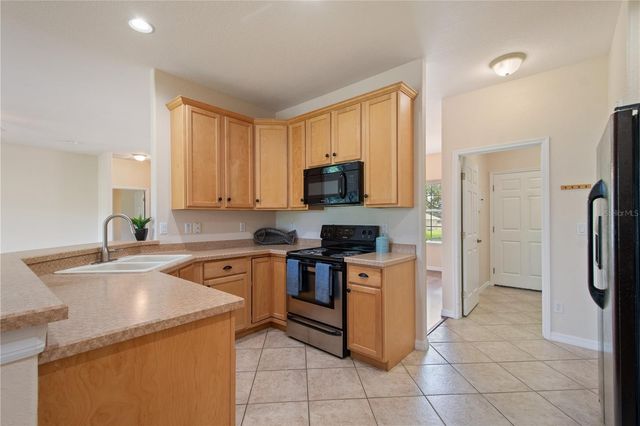 9651 SPRING LAKE DRIVE, Clermont, FL 34711