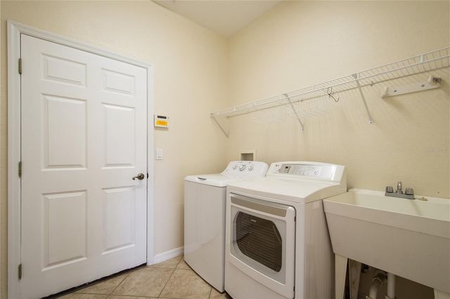 9651 SPRING LAKE DRIVE, Clermont, FL 34711
