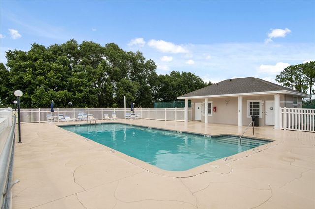 9651 SPRING LAKE DRIVE, Clermont, FL 34711