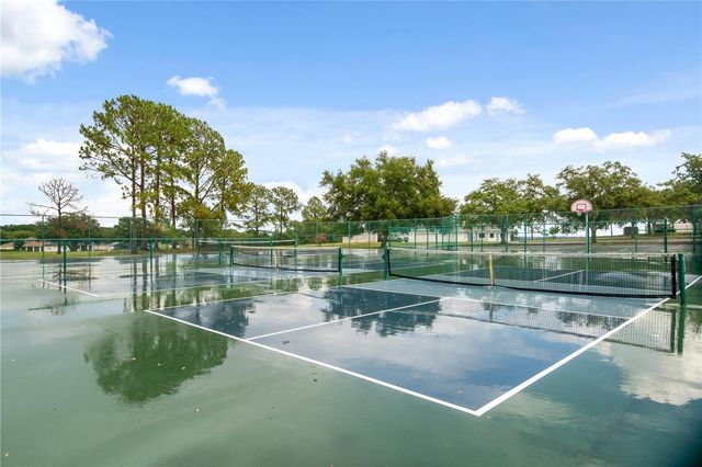 9651 SPRING LAKE DRIVE, Clermont, FL 34711