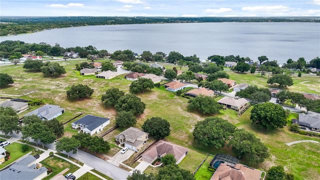 9651 SPRING LAKE DRIVE, Clermont, FL 34711