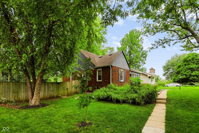 3225 Chamberlin Drive, Indianapolis, IN 46227