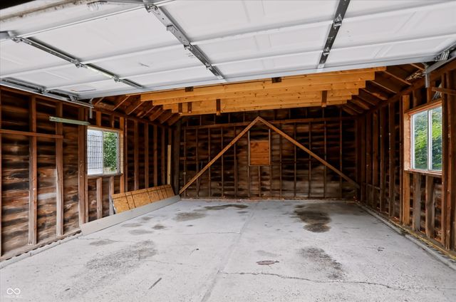 3225 Chamberlin Drive, Indianapolis, IN 46227