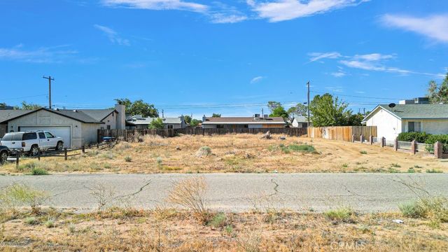 9424 WALPOLE Avenue, California City, CA 93505