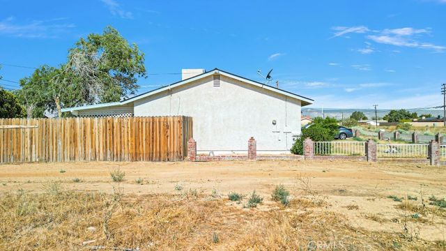 9424 WALPOLE Avenue, California City, CA 93505