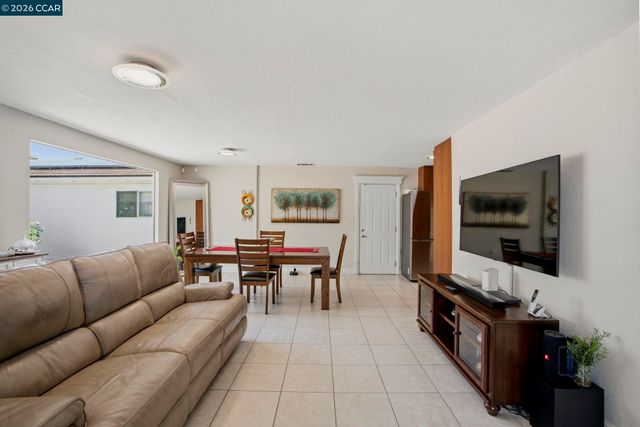 1601 Barnett Cir, Pleasant Hill, CA 94523