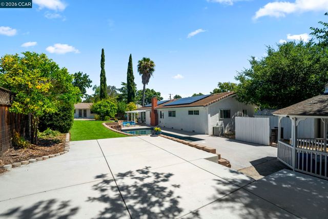 1601 Barnett Cir, Pleasant Hill, CA 94523