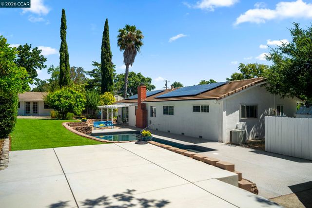 1601 Barnett Cir, Pleasant Hill, CA 94523