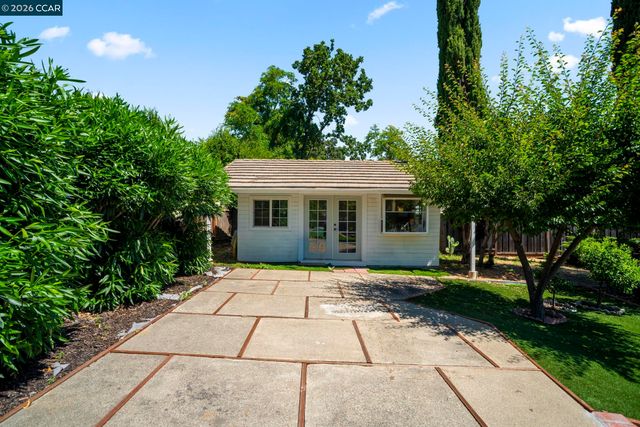 1601 Barnett Cir, Pleasant Hill, CA 94523