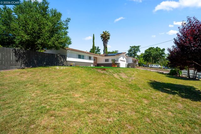 1601 Barnett Cir, Pleasant Hill, CA 94523