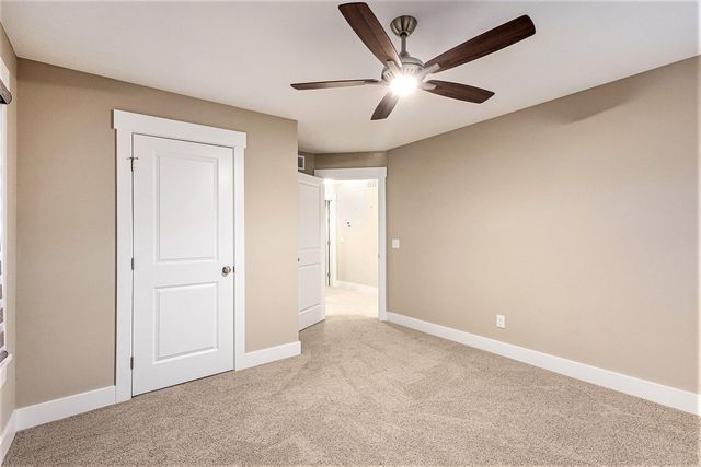 920 W Savidge Street 2, Spring Lake Vllg, MI 49456