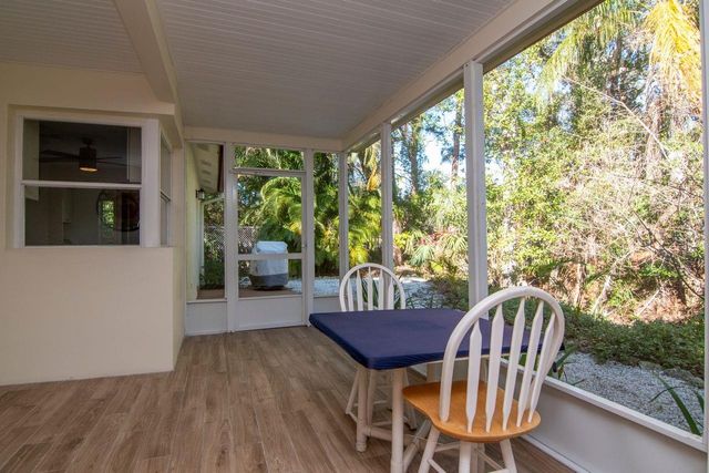 236 NORTH STREET, Palm Harbor, FL 34683