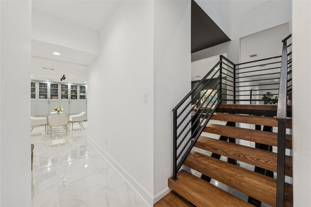 45 Patti Lynn Lane, Houston, TX 77024