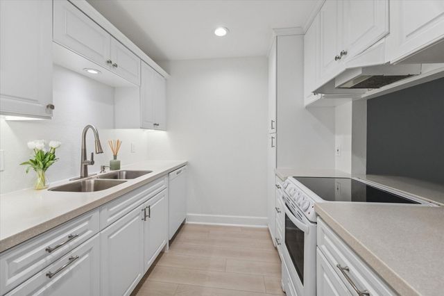 45 Patti Lynn Lane, Houston, TX 77024