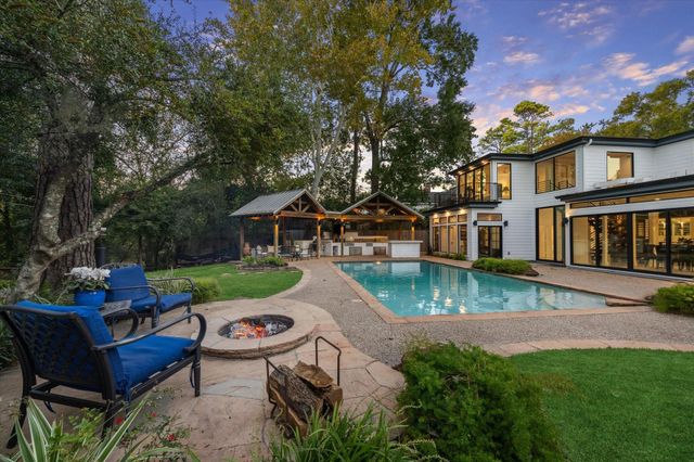 45 Patti Lynn Lane, Houston, TX 77024