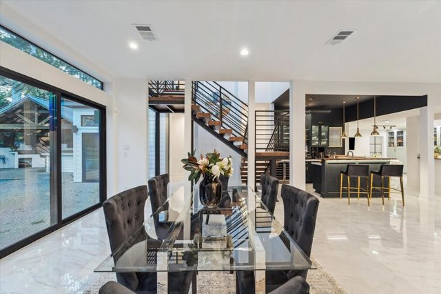 45 Patti Lynn Lane, Houston, TX 77024