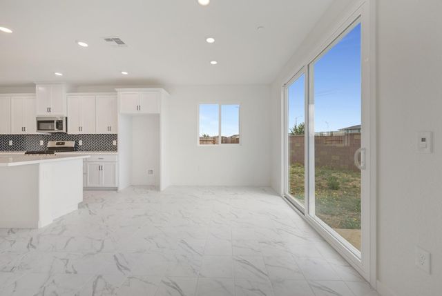 4143 Colmas Way, Rancho Cordova, CA 95742