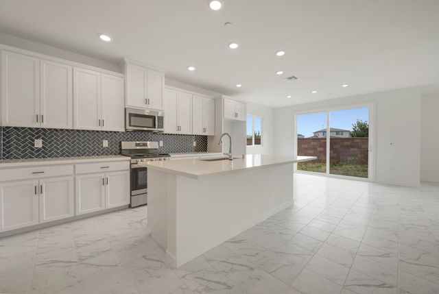 4143 Colmas Way, Rancho Cordova, CA 95742