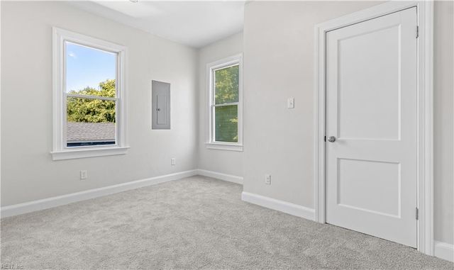 273 Elm AVE, Portsmouth, VA 23704