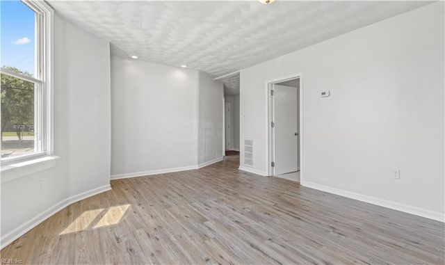 273 Elm AVE, Portsmouth, VA 23704