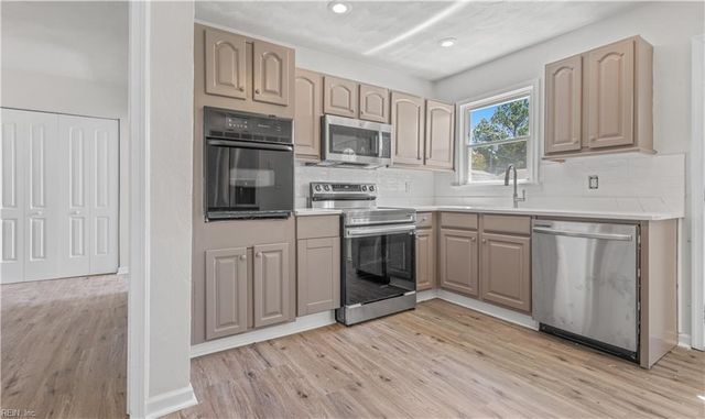 273 Elm AVE, Portsmouth, VA 23704
