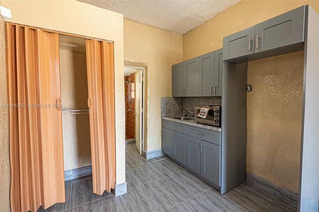 4719 NW 32nd Ave, Miami, FL 33142