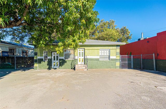 4719 NW 32nd Ave, Miami, FL 33142
