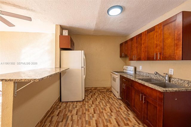 4719 NW 32nd Ave, Miami, FL 33142